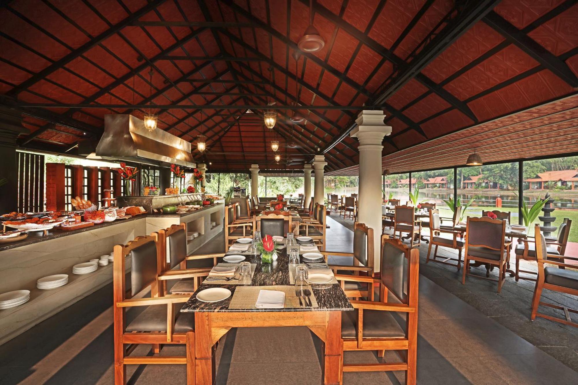 Taj Kumarakom Resort And Spa Kerala Εξωτερικό φωτογραφία